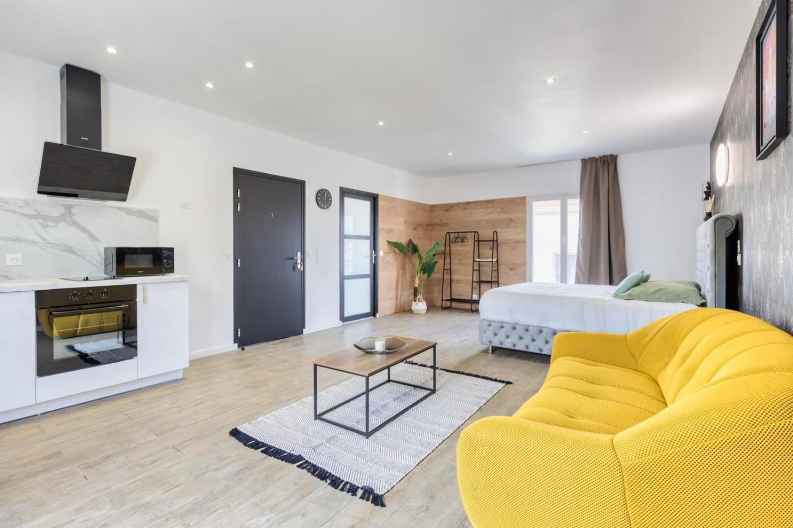 Studio 2 Coubron Экстерьер фото